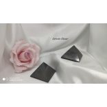 Shungit piramis 4 cm