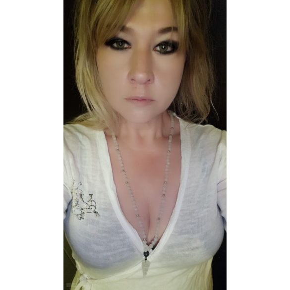 A Fehér Unikornis Fehér jade -szelenit – Sungit mala ásvány nyaklánc 3-6-9 (Tesla) szekvenciával.