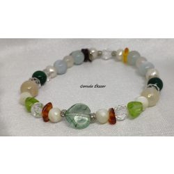   Virágzó kapcsolat a Hold  - Az anyaság és boldogság amulettje Hawaii energia ásványkarkötő