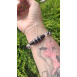 Szerencsés élet - Csíkos dzi gyöngy turmalin kvarc karkötő Női változat 