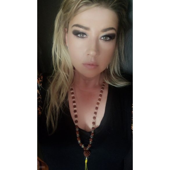 Rudraksha – hegyikristály mala – nyaklánc 5 mukhi-s extra guruszemmel.