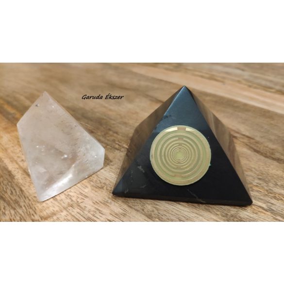Garuda EMF/5G védő Sungit Piramis 6 cm, aranyozott Lakhovsky MWO harmonizáló koronggal