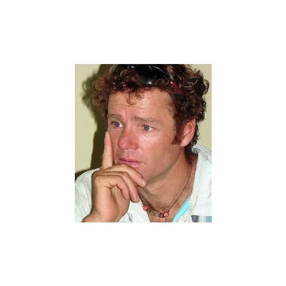 2 szemű dzi gyöngy koral és türkiz gyöngyökkel - Klasszikus Sherpa Amulett lánc