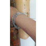 108 karkötő  Apatit ásványkarkötő INSPIRÁCIÓ, ELÉGEDETTSÉG, MOTIVÁCIÓ