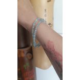 108 karkötő  Apatit ásványkarkötő INSPIRÁCIÓ, ELÉGEDETTSÉG, MOTIVÁCIÓ