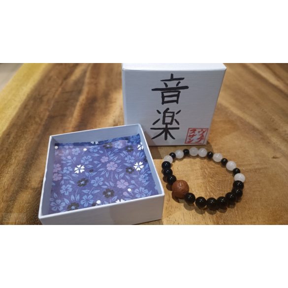 A talizmán lélegzete – Egy csodálatos dallam a zongora, ásvány karkötő 