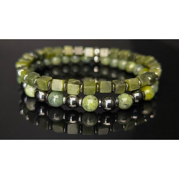 Monolith by Susan Végh – IKONOK: Steve McQueen ásványkarkötő szett